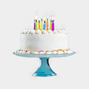 vanilla-cake-with-candle